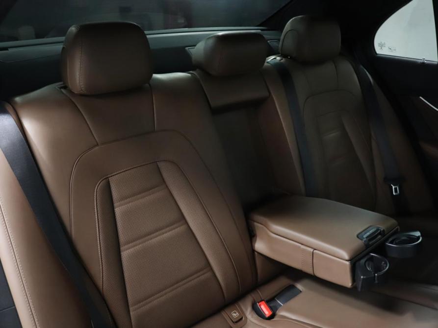 Mercedes-Benz E-Класс AMG V (W213) Москва  - изображение 20