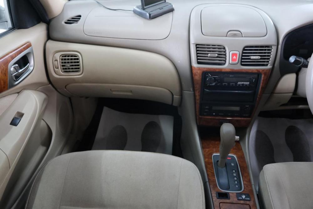 Nissan Bluebird Sylphy I (G10) Омск  - изображение 18