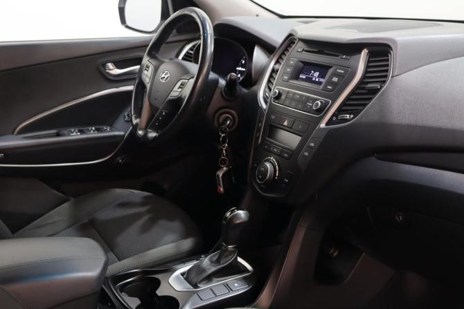 Hyundai Santa Fe III Рестайлинг с пробегом 2017 года, цена 2 275 000 рублей, 102600 км, внедорожник, Автокод Объявления