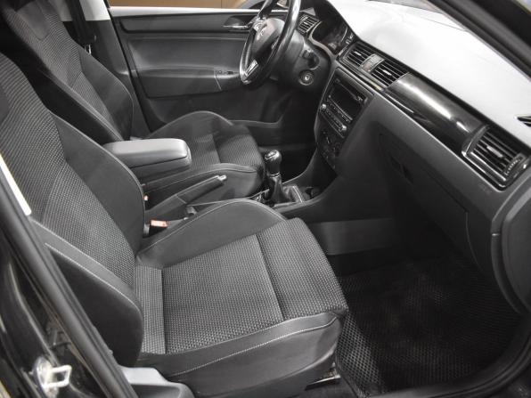 Skoda Rapid I с пробегом 2015 года, цена 830 000 рублей, 112327 км, седан, Автокод Объявления