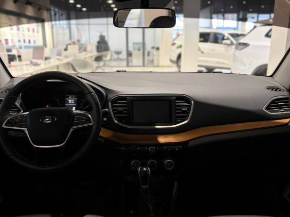Lada (ВАЗ) Vesta I Рестайлинг (NG) с пробегом 2024 года, цена 1 350 000 рублей, 30000 км, седан, Автокод Объявления