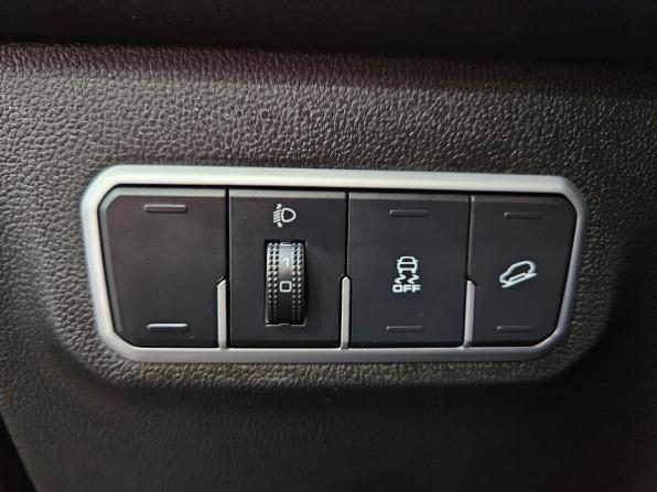 Haval M6 II с пробегом 2024 года, цена 1 879 000 рублей, 19101 км, внедорожник, Автокод Объявления