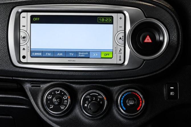 Toyota Vitz III (XP130) с пробегом 2013 года, цена 799 000 рублей, 192200 км, хэтчбек, Автокод Объявления