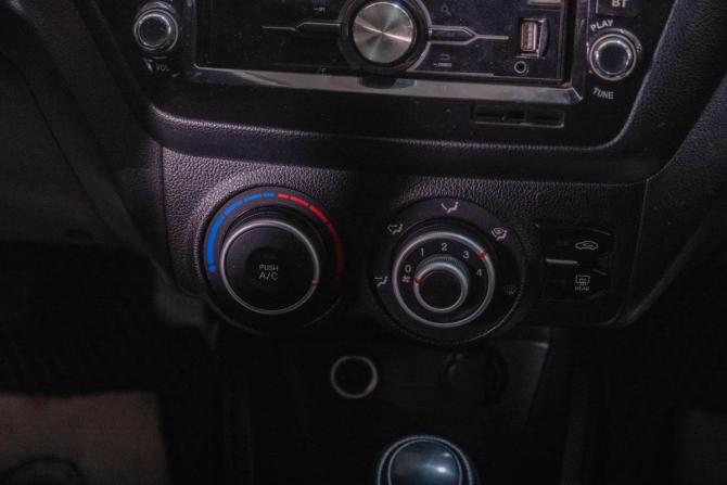 Kia Rio III с пробегом 2012 года, цена 839 000 рублей, 171000 км, седан, Автокод Объявления