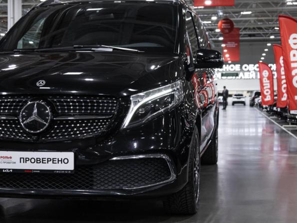 Mercedes-Benz V-Класс III (W447) Рестайлинг с пробегом 2022 года, цена 7 359 300 рублей, 71601 км, минивэн, Автокод Объявления