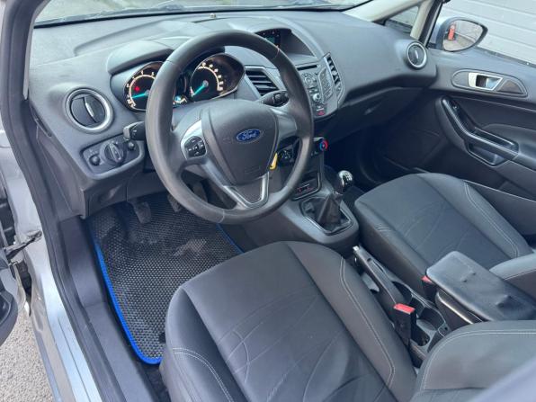 Ford Fiesta Mk6 Рестайлинг с пробегом 2016 года, цена 579 000 рублей, 171578 км, седан, Автокод Объявления