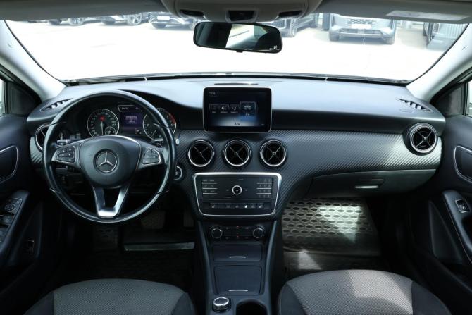 Mercedes-Benz GLA I (X156) с пробегом 2015 года, цена 1 690 000 рублей, 149211 км, внедорожник, Автокод Объявления