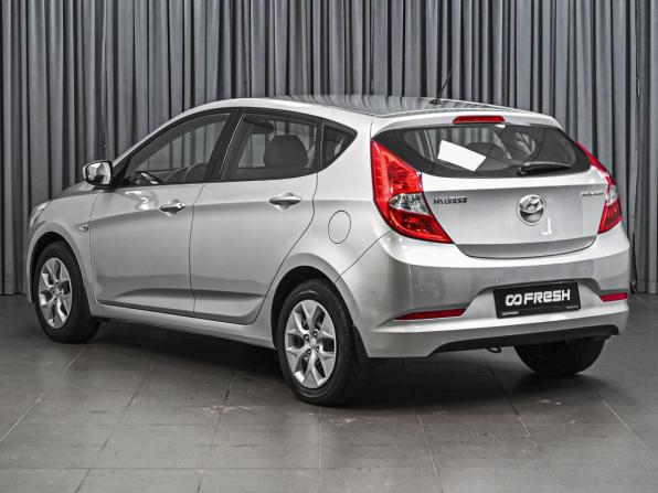 Hyundai Solaris I Рестайлинг с пробегом 2015 года, цена 1 029 000 рублей, 69750 км, хэтчбек, Автокод Объявления