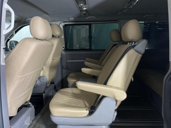 Volkswagen Multivan T5 с пробегом 2008 года, цена 1 420 000 рублей, 381251 км, минивэн, Автокод Объявления