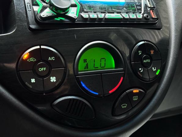 Ford Focus I Рестайлинг с пробегом 2005 года, цена 429 000 рублей, 209198 км, универсал, Автокод Объявления