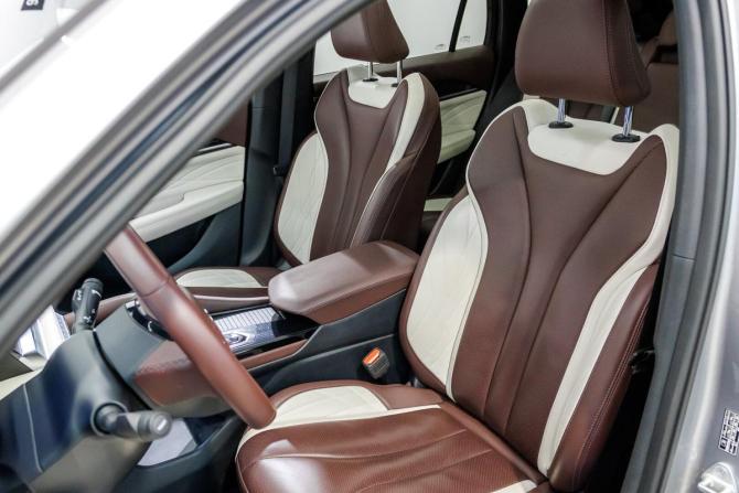 Geely Monjaro I с пробегом 2022 года, цена 3 238 000 рублей, 10046 км, внедорожник, Автокод Объявления