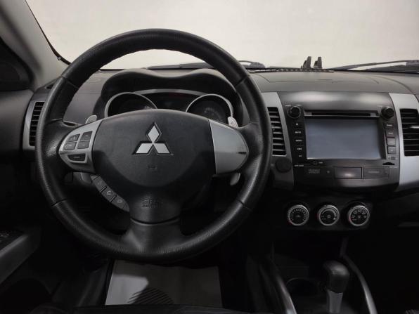 Mitsubishi Outlander II с пробегом 2008 года, цена 933 000 рублей, 245496 км, внедорожник, Автокод Объявления