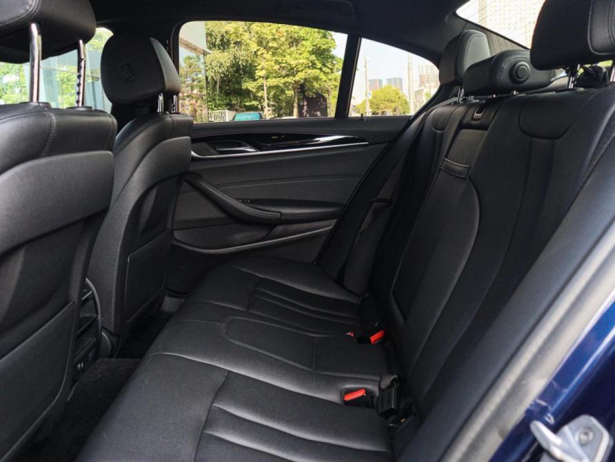 BMW 5 серии VII (G30/G31/G38) Москва  - изображение 9