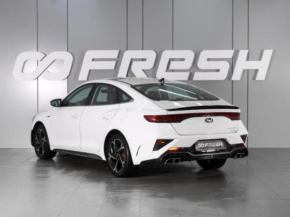 Hyundai Lafesta I Рестайлинг с пробегом 2025 года, цена 2 879 000 рублей, 4184 км, седан, Автокод Объявления