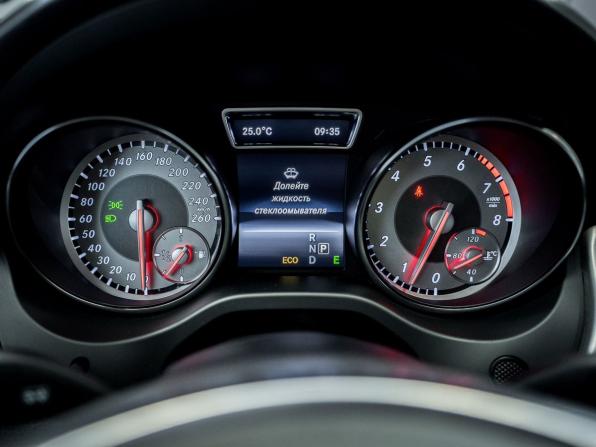 Mercedes-Benz CLA I (C117 X117) с пробегом 2014 года, цена 1 980 000 рублей, 71471 км, седан, Автокод Объявления