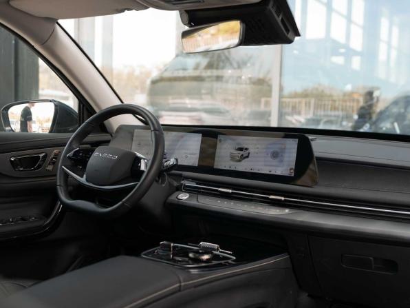Exeed LX I Рестайлинг 2 с пробегом 2024 года, цена 2 380 000 рублей, 31100 км, внедорожник, Автокод Объявления
