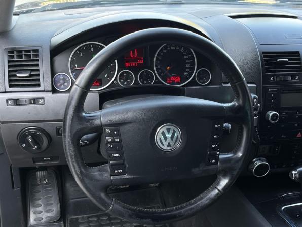 Volkswagen Touareg I Рестайлинг с пробегом 2008 года, цена 1 250 000 рублей, 250000 км, внедорожник, Автокод Объявления