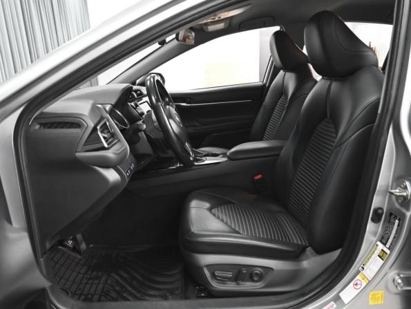 Toyota Camry VIII (XV70) с пробегом 2019 года, цена 2 689 000 рублей, 140100 км, седан, Автокод Объявления