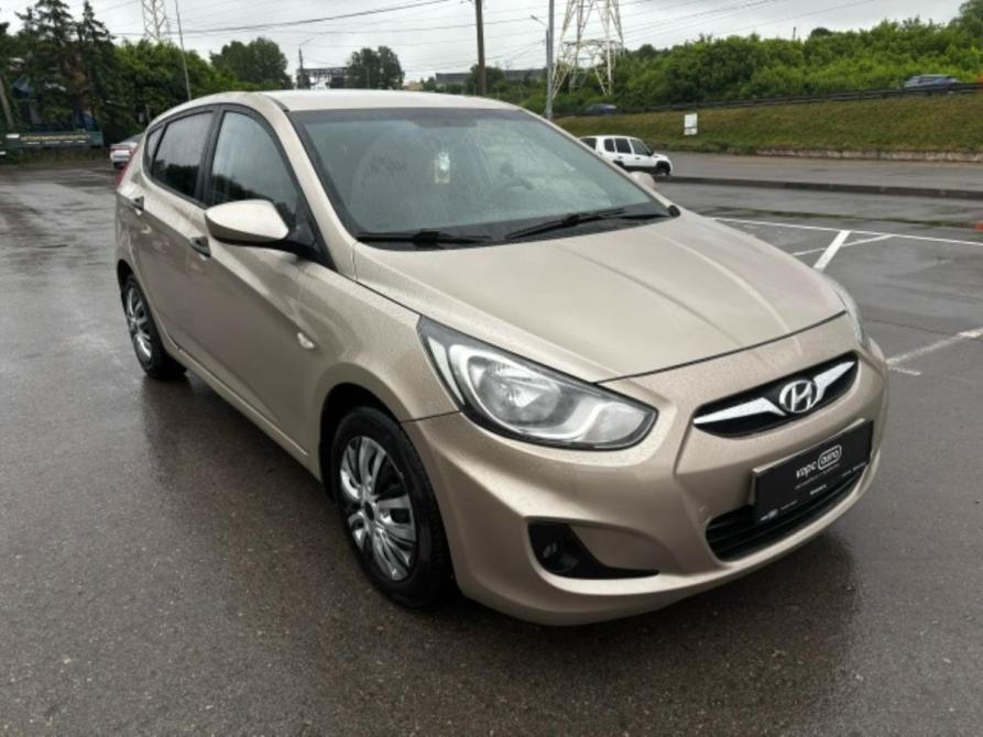 Hyundai Solaris I Тула  - изображение 3
