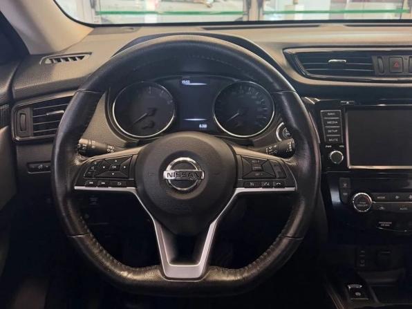 Nissan X-Trail III Рестайлинг с пробегом 2018 года, цена 2 390 000 рублей, 84000 км, внедорожник, Автокод Объявления