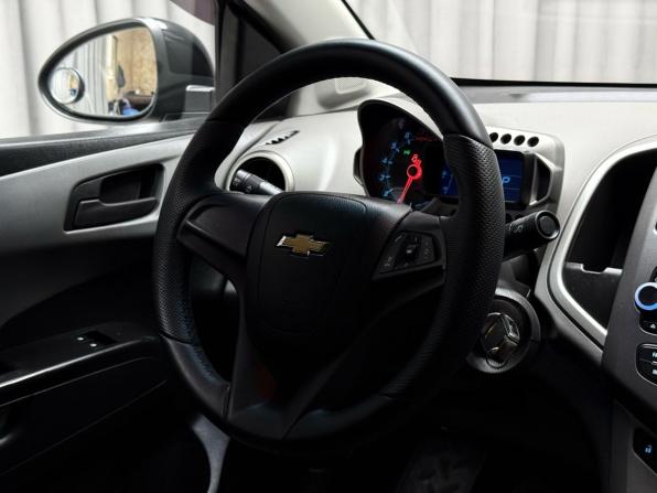Chevrolet Aveo II с пробегом 2013 года, цена 849 000 рублей, 139600 км, седан, Автокод Объявления