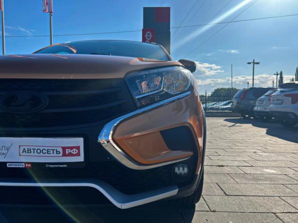 Lada (ВАЗ) XRAY I с пробегом 2019 года, цена 1 080 000 рублей, 100395 км, хэтчбек, Автокод Объявления