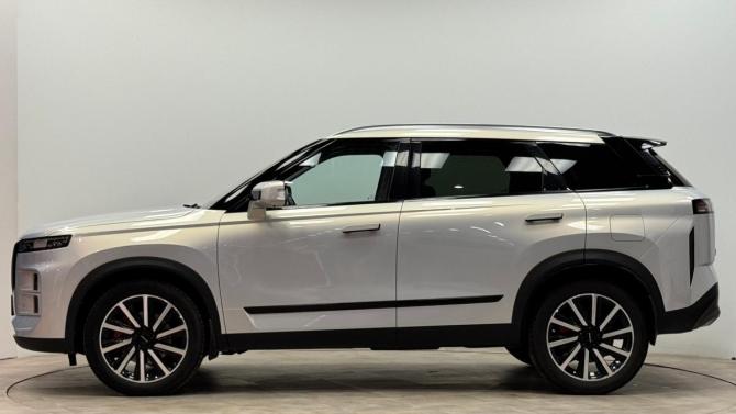 Jaecoo J7 I с пробегом 2023 года, цена 2 455 000 рублей, 24184 км, внедорожник, Автокод Объявления