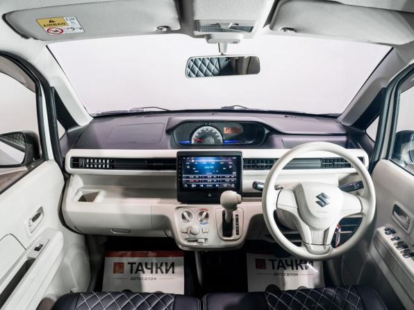 Suzuki Wagon R VI с пробегом 2018 года, цена 650 000 рублей, 152476 км, хэтчбек, Автокод Объявления
