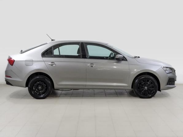 Skoda Rapid II с пробегом 2021 года, цена 1 590 000 рублей, 59052 км, лифтбек, Автокод Объявления