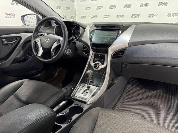 Hyundai Avante V с пробегом 2012 года, цена 850 000 рублей, 140313 км, седан, Автокод Объявления