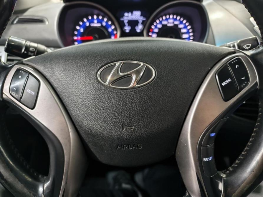 Hyundai Elantra V (MD) Курск  - изображение 10