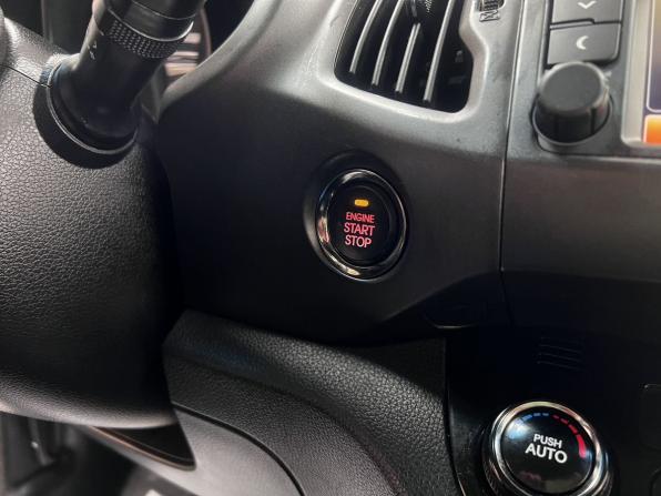 Kia Sportage III с пробегом 2012 года, цена 1 395 000 рублей, 169672 км, внедорожник, Автокод Объявления