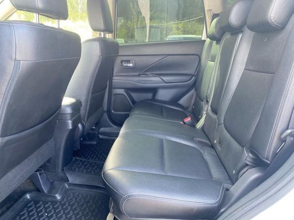 Mitsubishi Outlander III Рестайлинг 2 с пробегом 2016 года, цена 1 620 000 рублей, 164064 км, внедорожник, Автокод Объявления