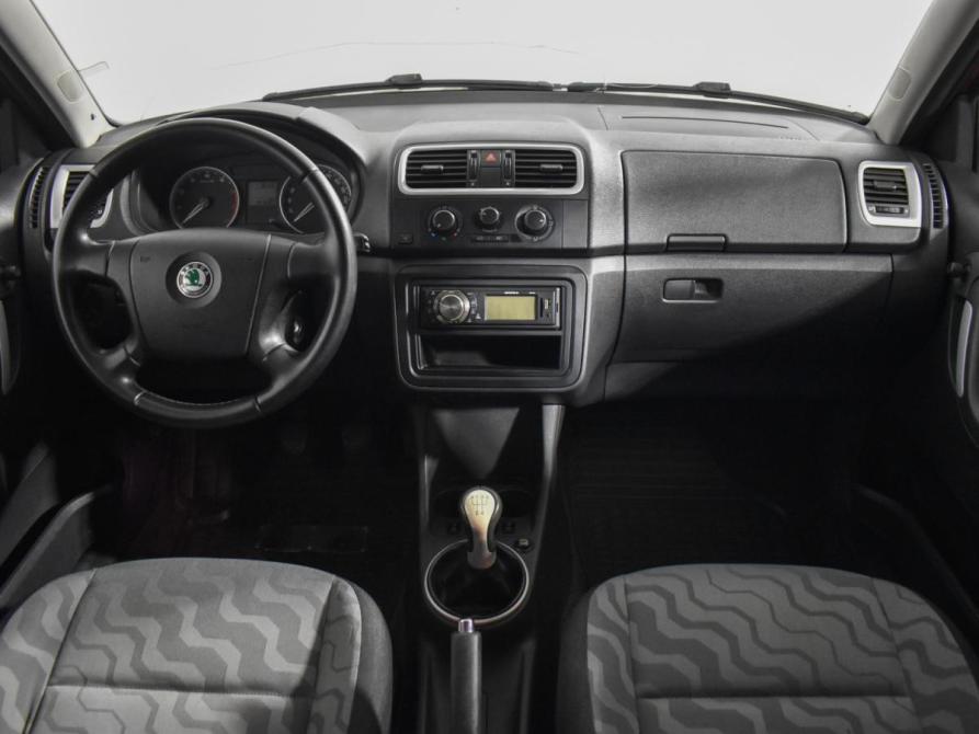 Skoda Fabia II Санкт-Петербург  - изображение 14