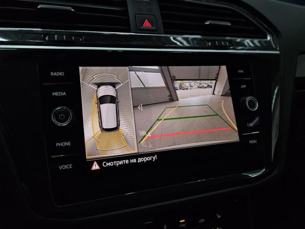 Volkswagen Tiguan II Рестайлинг с пробегом 2021 года, цена 3 540 000 рублей, 91800 км, внедорожник, Автокод Объявления