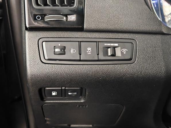 Hyundai Sonata VI (YF) с пробегом 2010 года, цена 1 030 000 рублей, 170000 км, седан, Автокод Объявления