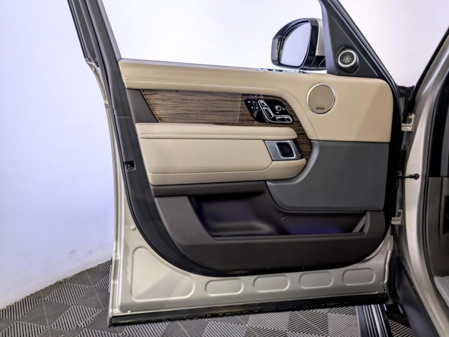 Land Rover Range Rover IV Рестайлинг Москва  - изображение 20