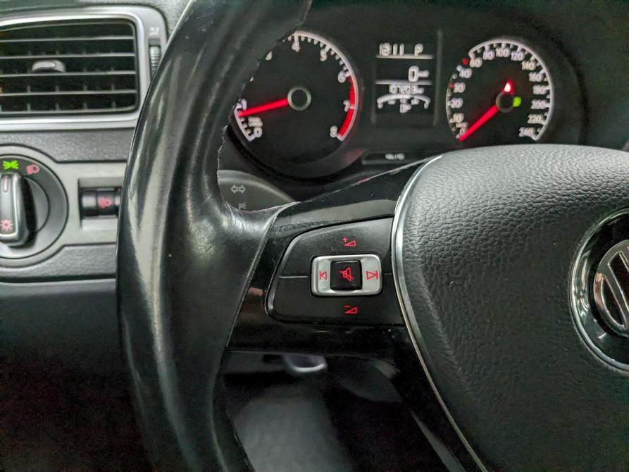 Volkswagen Polo V Рестайлинг Москва  - изображение 26