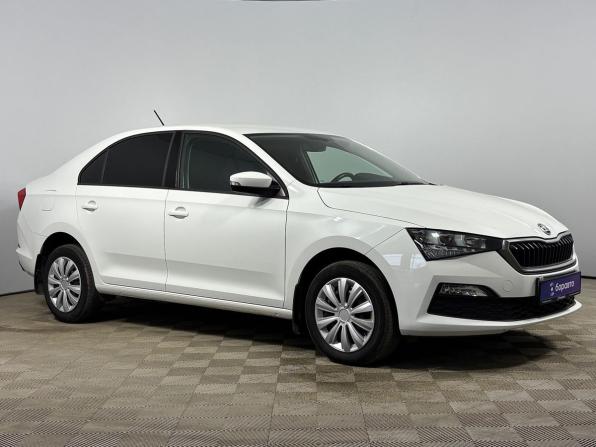 Skoda Rapid II с пробегом 2020 года, цена 1 770 000 рублей, 72048 км, лифтбек, Автокод Объявления