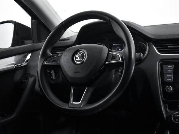 Skoda Octavia III (A7) с пробегом 2014 года, цена 880 000 рублей, 153118 км, лифтбек, Автокод Объявления