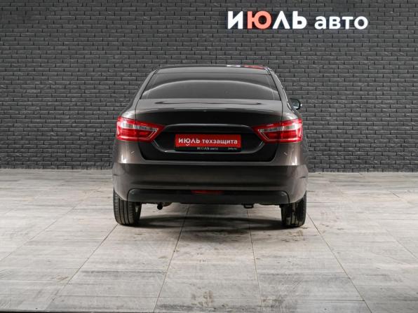 Lada (ВАЗ) Vesta I с пробегом 2018 года, цена 900 000 рублей, 101128 км, седан, Автокод Объявления