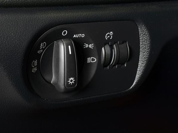Audi Q3 I (8U) с пробегом 2014 года, цена 1 429 995 рублей, 282781 км, внедорожник, Автокод Объявления