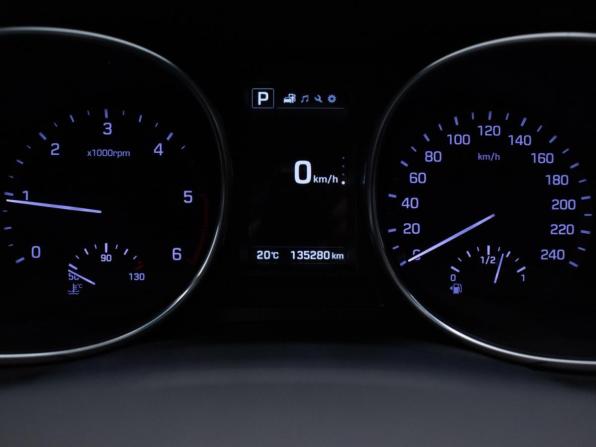 Hyundai Santa Fe III Рестайлинг с пробегом 2016 года, цена 2 160 000 рублей, 135272 км, внедорожник, Автокод Объявления