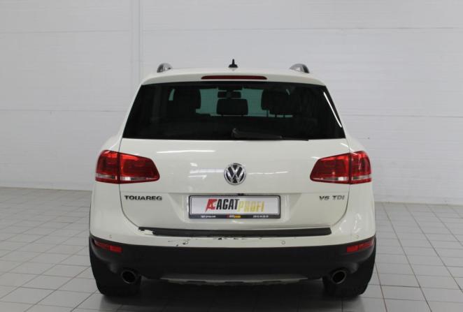 Volkswagen Touareg II с пробегом 2011 года, цена 1 345 000 рублей, 256229 км, внедорожник, Автокод Объявления