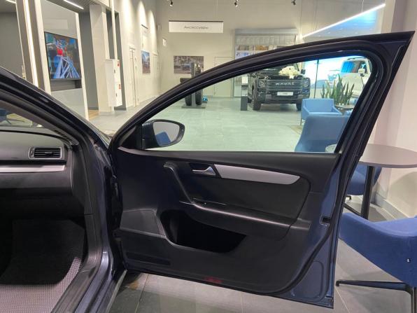 Volkswagen Passat B7 с пробегом 2012 года, цена 950 000 рублей, 252614 км, седан, Автокод Объявления