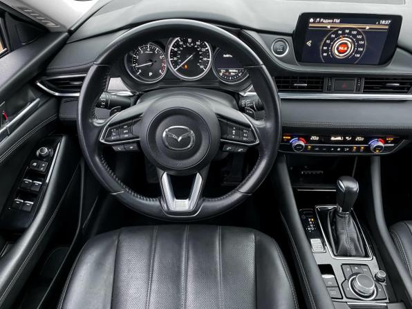 Mazda 6 III (GJ) Рестайлинг 2 с пробегом 2020 года, цена 2 414 000 рублей, 78938 км, седан, Автокод Объявления