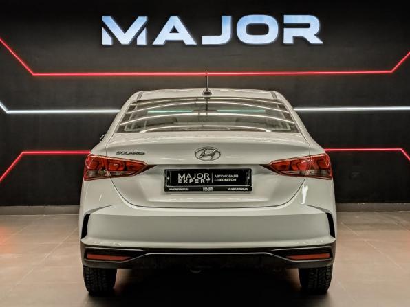 Hyundai Solaris II Рестайлинг с пробегом 2022 года, цена 1 575 000 рублей, 55575 км, седан, Автокод Объявления