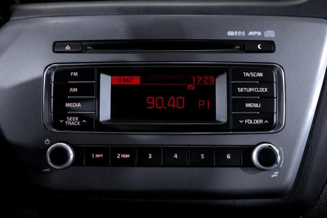 Kia Rio III Рестайлинг с пробегом 2015 года, цена 1 200 000 рублей, 111900 км, седан, Автокод Объявления