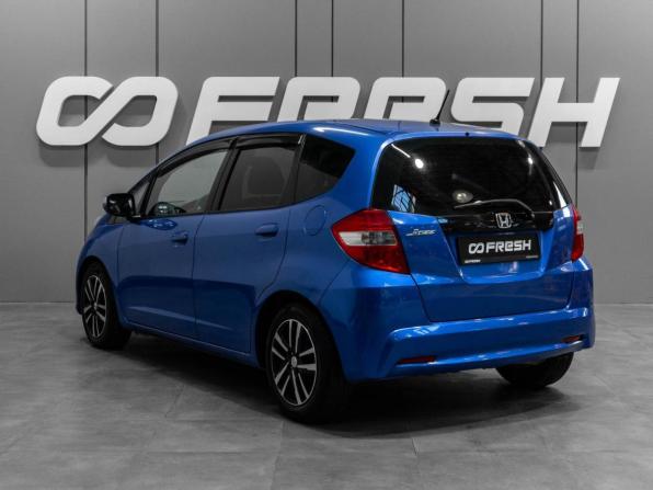 Honda Jazz II Рестайлинг с пробегом 2012 года, цена 989 000 рублей, 183226 км, хэтчбек, Автокод Объявления