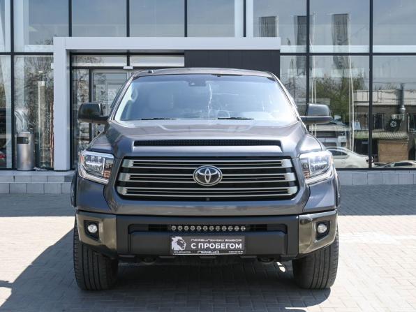 Toyota Tundra II Рестайлинг с пробегом 2018 года, цена 6 959 999 рублей, 61596 км, пикап, Автокод Объявления